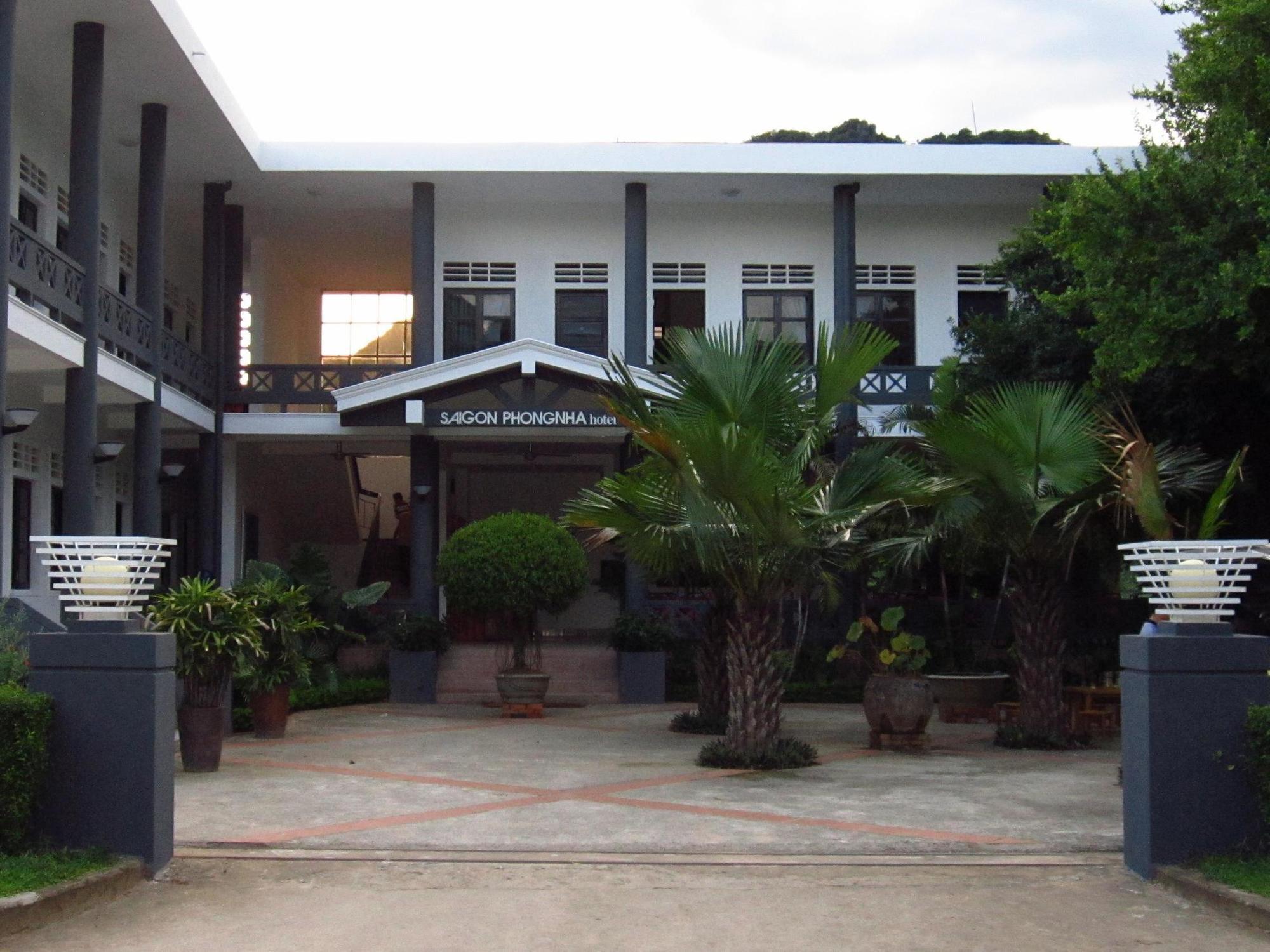 Sai Gon Phong Nha Hotel Dong Hoi Extérieur photo
