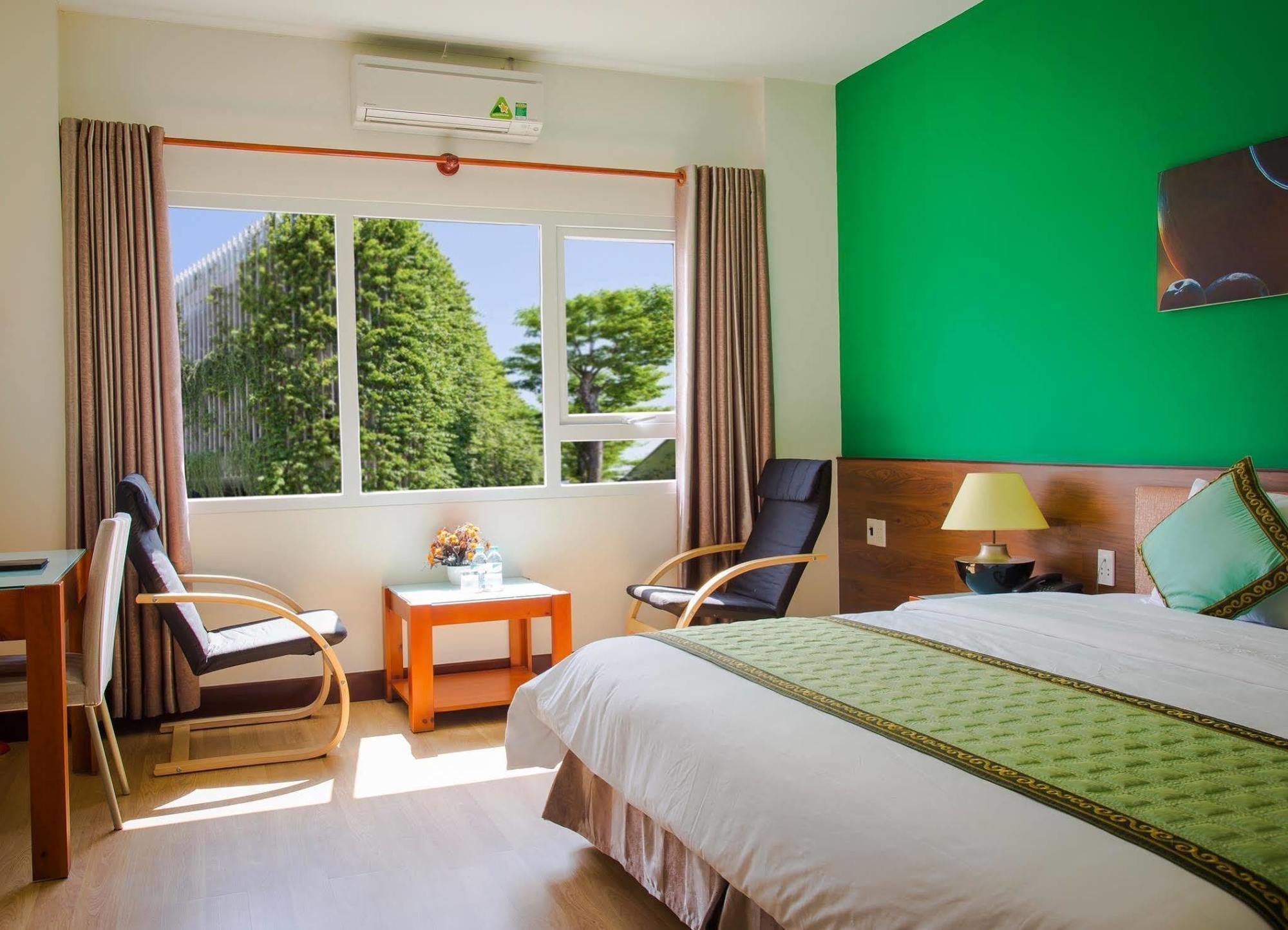 Sai Gon Phong Nha Hotel Dong Hoi Extérieur photo